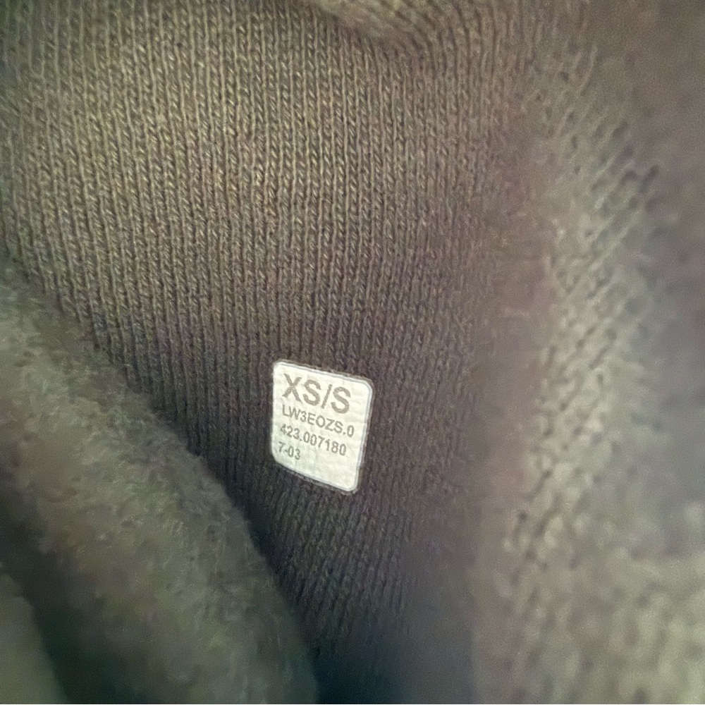 Lululemon Athletica Green Women's Zip Up Hoodie - Picture 5 of 7